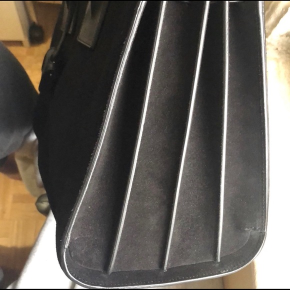 Black suede Sac De Jour YSL Saint Laurent Satchel - Picture 4 of 6